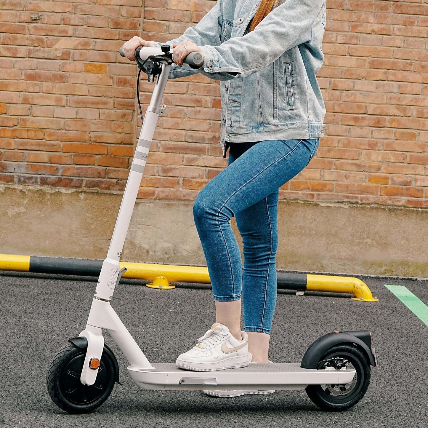 NEON Lite ES10 - OKAI