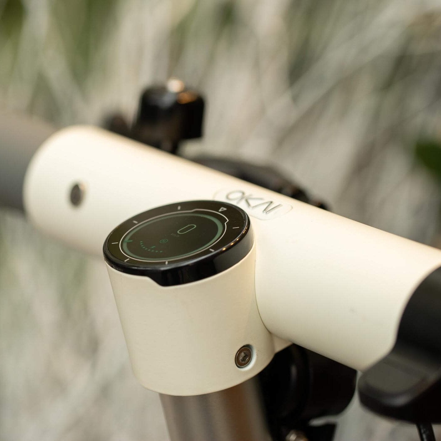 NEON Lite ES10 - OKAI