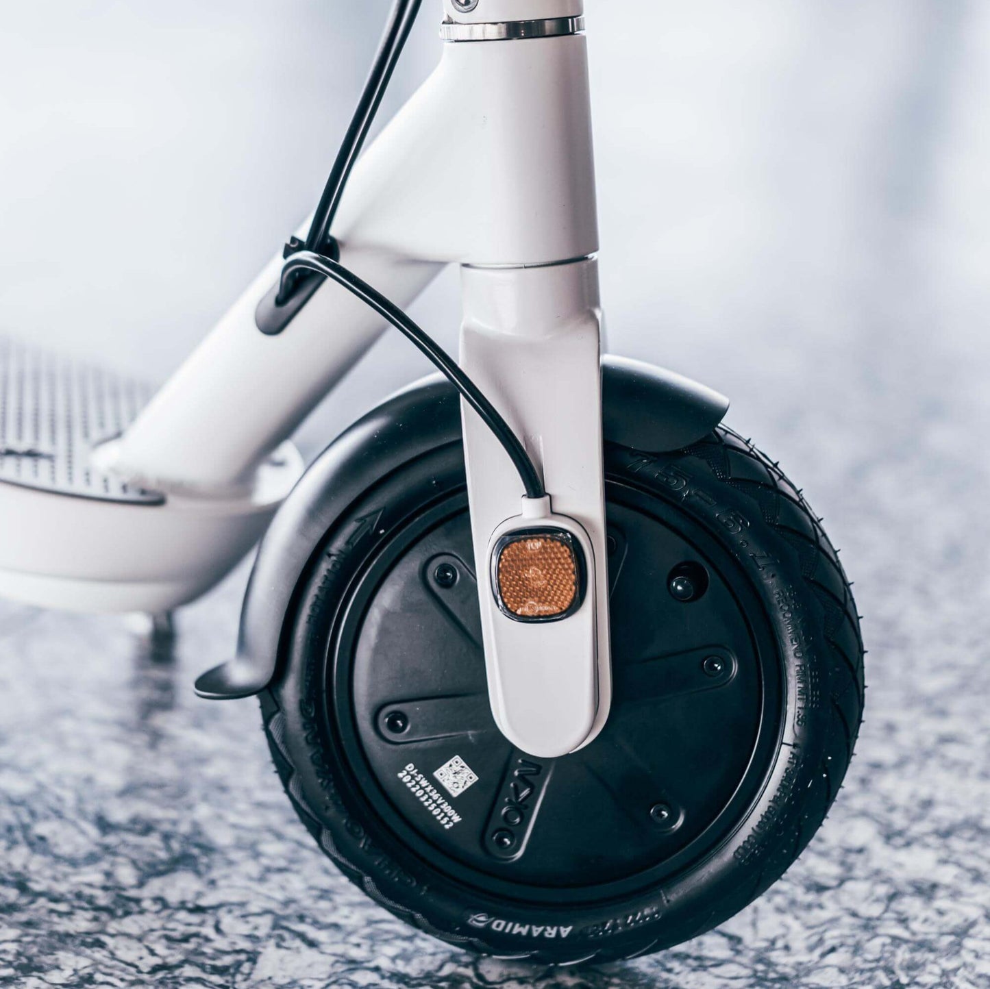 NEON Lite ES10 - OKAI